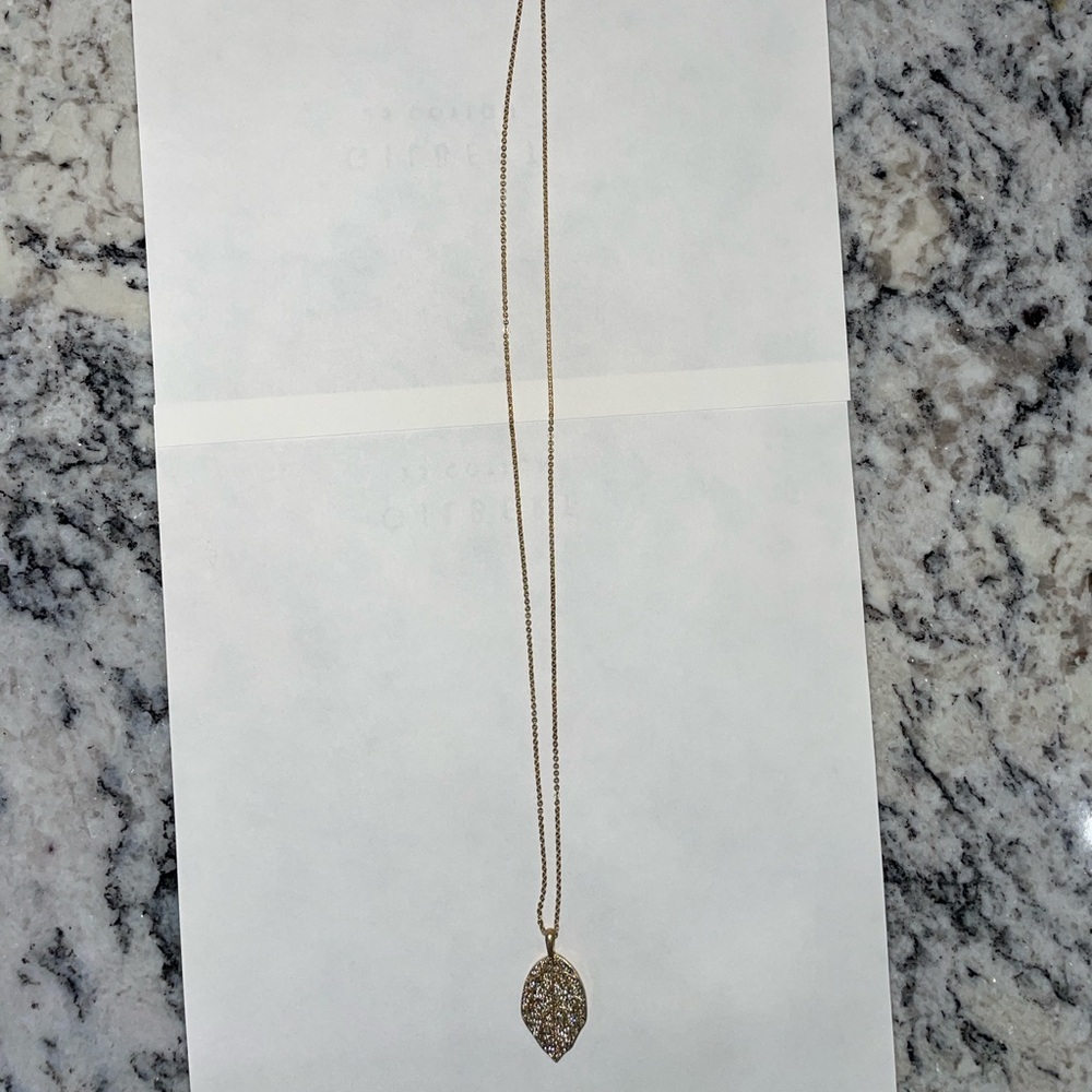 Like New Lia Sophia Reversible Gold leaf pendant necklace  29”-32”